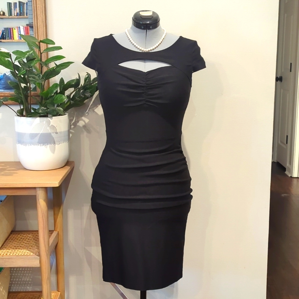 Modcloth "Dear Fiery" bodycon sweetheart cutout little black dress